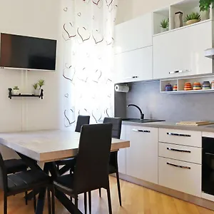 Appartamento Cenisio Comfort House, Milano