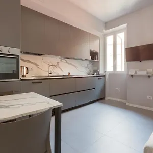 Appartamento M5 Gerusalemme Modern&elegant X4, Milano